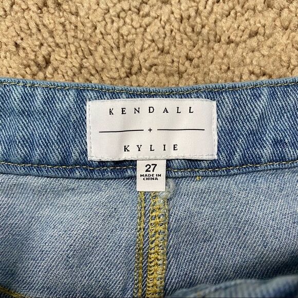KENDALL & Kylie Denim Zip Front Mini Skirt Women’s 27 A-line Light Wash - Picture 3 of 3